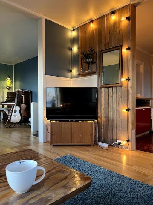 Stave Sjarmerende Hus Med Orkesterplass Til Hav Og Fjell المظهر الخارجي الصورة