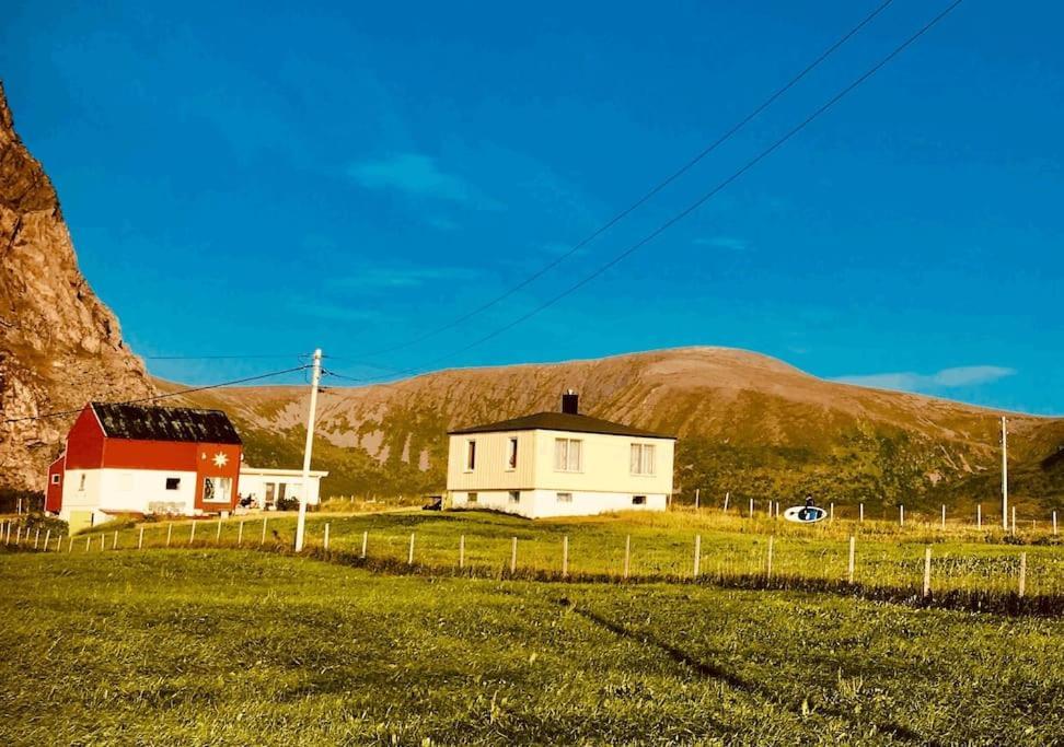 Stave Sjarmerende Hus Med Orkesterplass Til Hav Og Fjell المظهر الخارجي الصورة