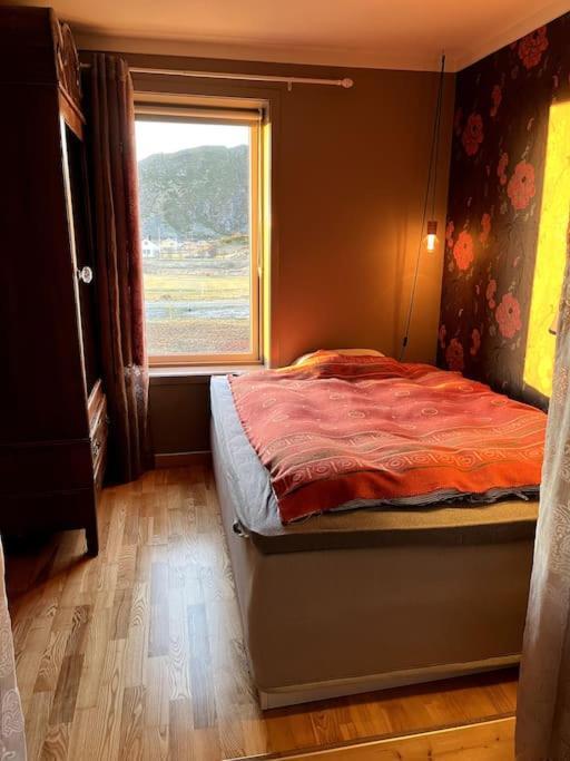 Stave Sjarmerende Hus Med Orkesterplass Til Hav Og Fjell المظهر الخارجي الصورة